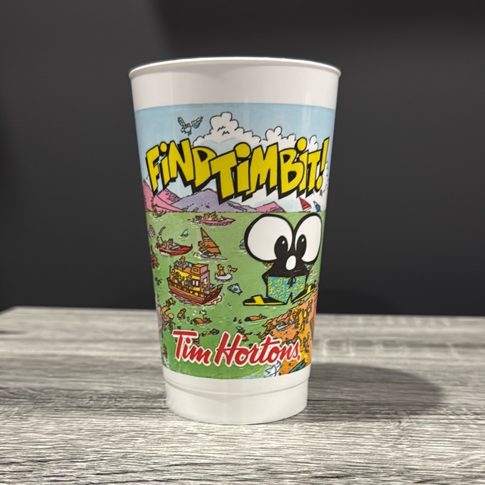Tim Hortons x Pepsi | Find Timbit!: Beach Scene - Vintage Plastic Cup